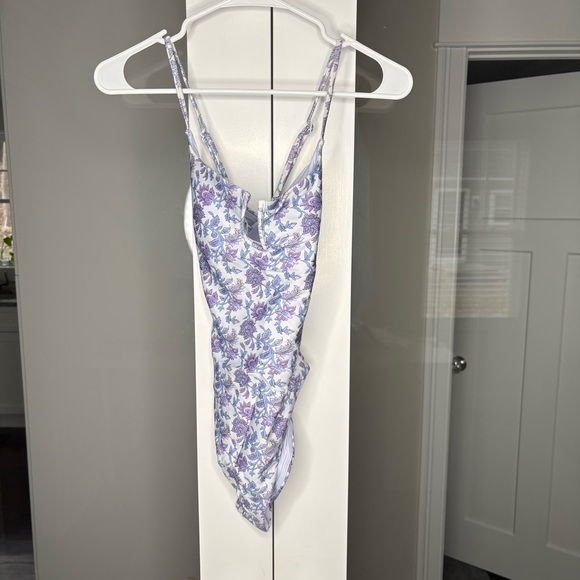 NWT J. Crew Mira One-piece Bathing Swimsuit Classic Sculpt Blue Multi - Picture 2 of 6